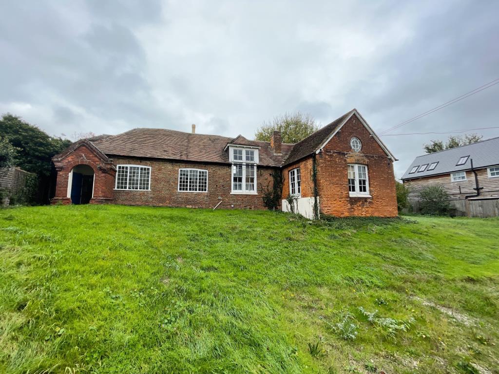 Lot: 94 - FORMER SCHOOL WITH PLANNING FOR CONVERSION INTO FOUR DWELLINGS -